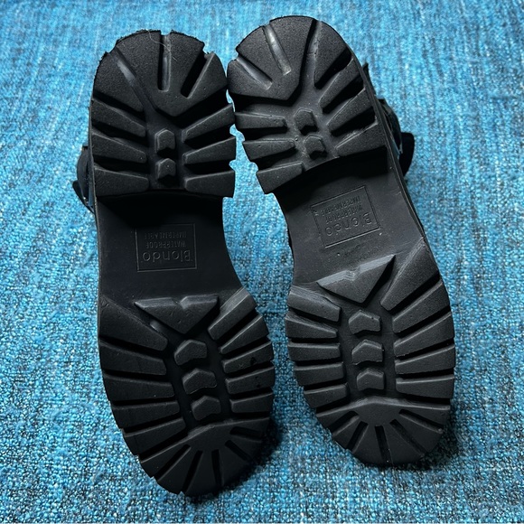 Blondo Dagger Waterproof Ankle Boots in Black Nubuck Leather - Picture 7 of 9